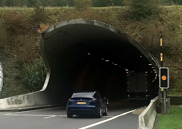 A13: Limitation de la vitesse dans le tube descendant (direction Pétange-Sarre) du tunnel Markusberg jusqu’à nouvel ordre (09.10.2024)